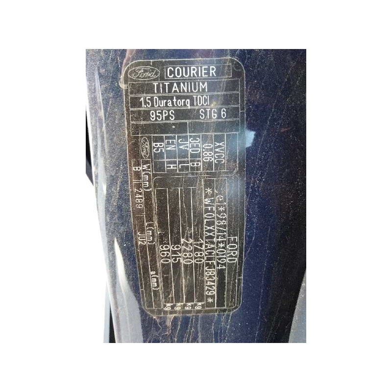 FORD TOURNEO COURIER B460 Monospace 2015