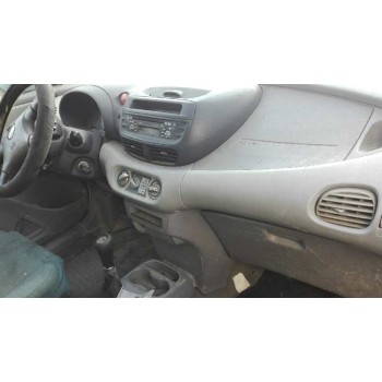 nissan almera tino (v10m) del año 2003