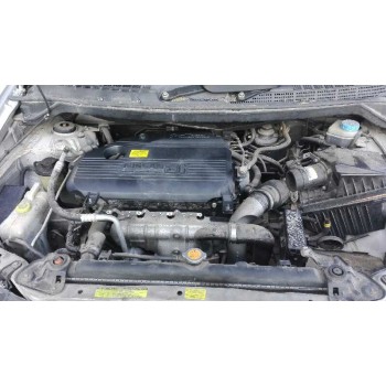nissan almera tino (v10m) del año 2003