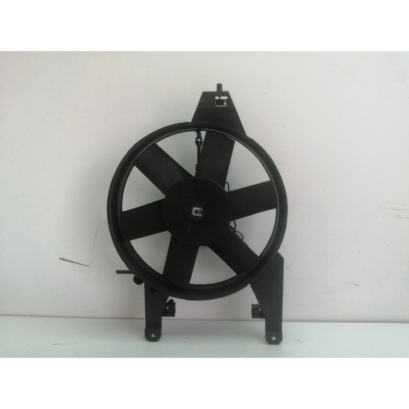 Recambio de electroventilador para nissan micra (k11) 1.3 16v cat referencia OEM IAM 214005FJ00  