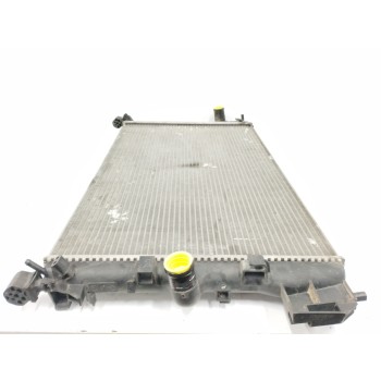 Recambio de radiador agua para saab 9-3 (ys3f, e79, d79, d75) 1.9 tid referencia OEM IAM 13196477 8707386 