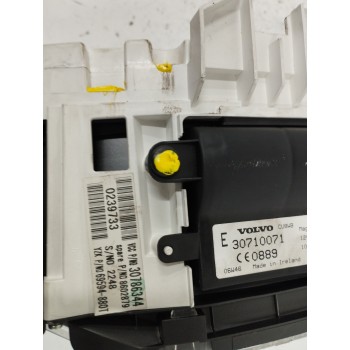 Recambio de cuadro instrumentos para volvo v50 familiar 2.0 diesel cat referencia OEM IAM 30786344 30710071 