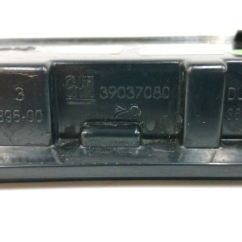 Recambio de luz central de freno para opel crossland x referencia OEM IAM 39037080  