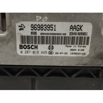 Recambio de centralita motor uce para chevrolet cruze 2.0 diesel cat referencia OEM IAM 96983951 0281015445 