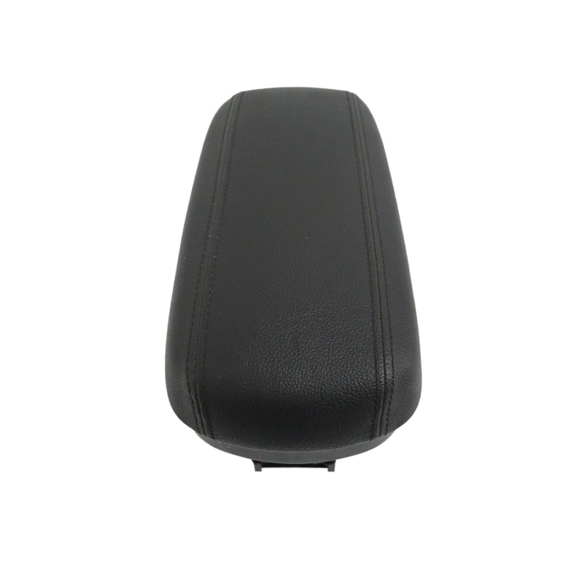 Recambio de apoyabrazos central para kia rio iii (ub) 1.2 cvvt referencia OEM IAM 846701W000  