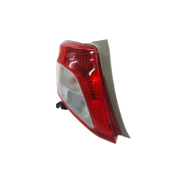 Recambio de piloto trasero izquierdo para toyota yaris (_p13_) 1.3 (nsp130_) referencia OEM IAM 815610D370  