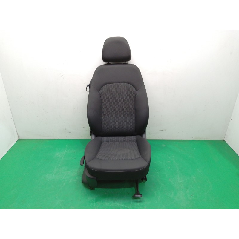 Recambio de asiento delantero derecho para audi a1 (8x) 1.6 tdi referencia OEM IAM   