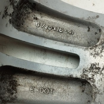 Recambio de llanta para hyundai tucson (jm) 2.0 crdi cat referencia OEM IAM 529102E220 6,5JX16-41 