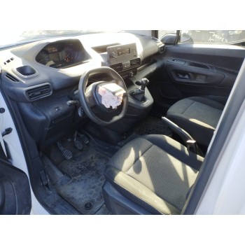 Recambio de carroceria corte para peugeot partner k9 1.5 blue hdi 100 referencia OEM IAM   