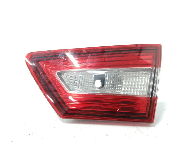 Recambio de piloto trasero derecho interior para renault clio iv 1.5 dci diesel fap referencia OEM IAM   