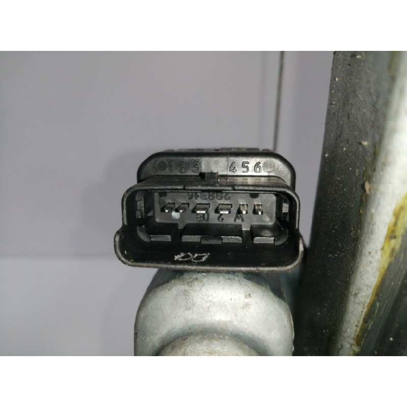 ELEVALUNAS DELANTERO IZQUIERDO 117357B CARIBE