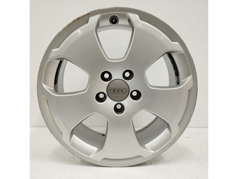 Recambio de llanta para audi a3 (8p) 2.0 tdi referencia OEM IAM 8P0601025C 7,5JX17H2ET56 5H 5X115