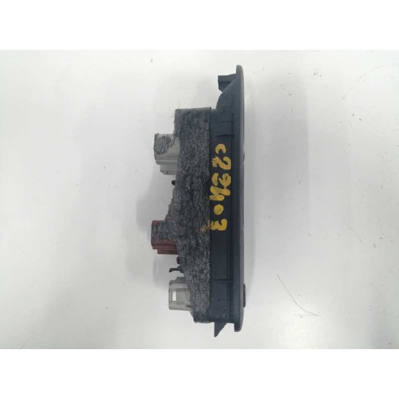 MANDO ELEVALUNAS DELANTERO IZQUIERDO ENCHUFE GRIS Y MARRON