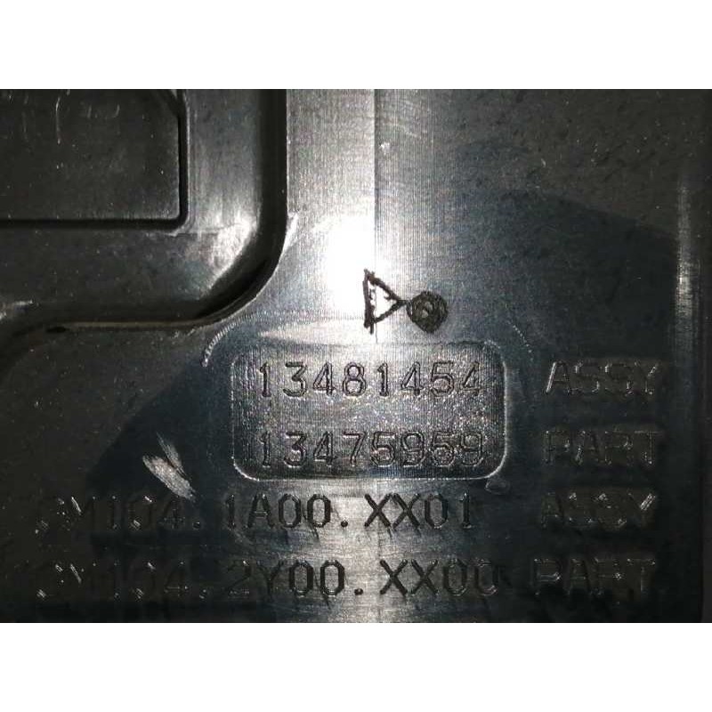 ALERON TRASERO OBSERVAR FOTOS PLATA