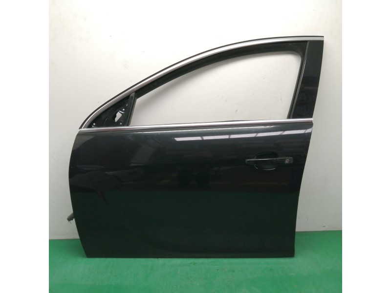 Recambio de puerta delantera izquierda para opel insignia berlina 2.0 cdti cat referencia OEM IAM  OBSERVAR FOTOS 