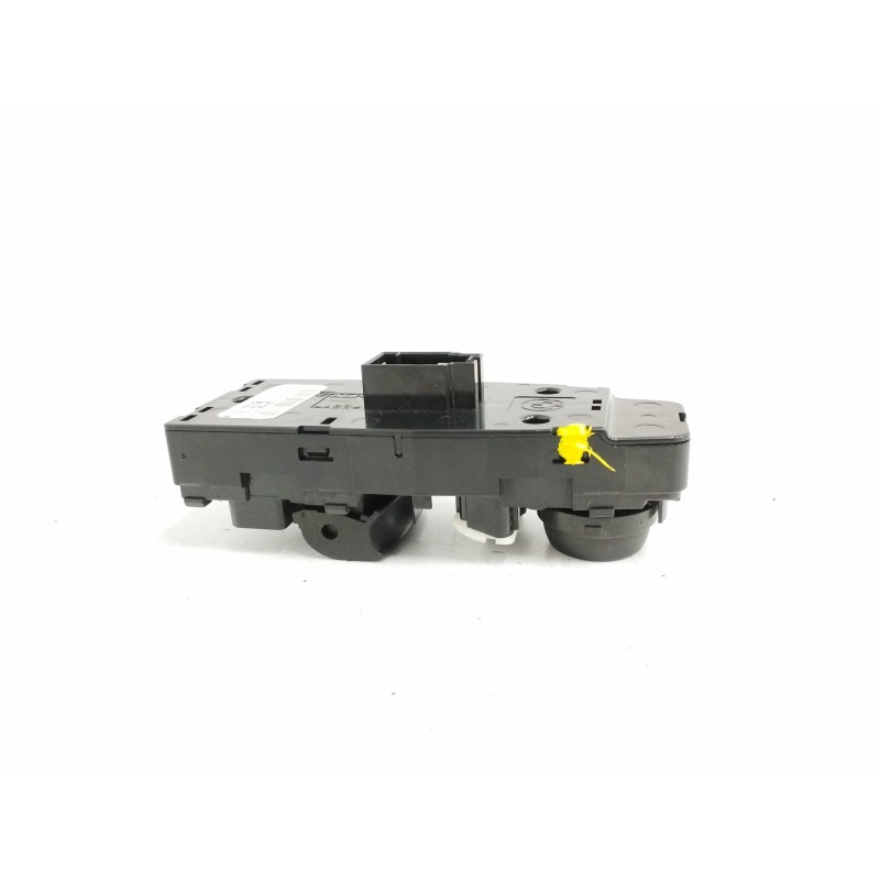 MANDO ELEVALUNAS DELANTERO IZQUIERDO