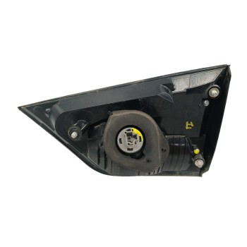 Recambio de piloto trasero izquierdo interior para mitsubishi outlander (cw0) 2.0 di-d cat referencia OEM IAM 8331A005  