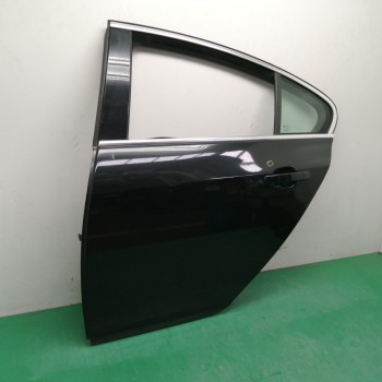 Recambio de puerta trasera izquierda para opel insignia berlina 2.0 cdti cat referencia OEM IAM  OBSERVAR FOTOS 