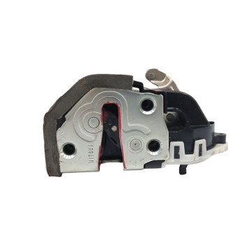 Recambio de cerradura puerta trasera derecha para toyota yaris (_p13_) 1.3 (nsp130_) referencia OEM IAM 690500D110  