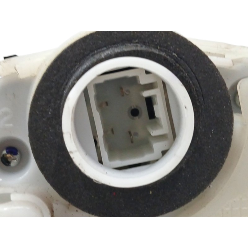 CERRADURA PUERTA TRASERA DERECHA