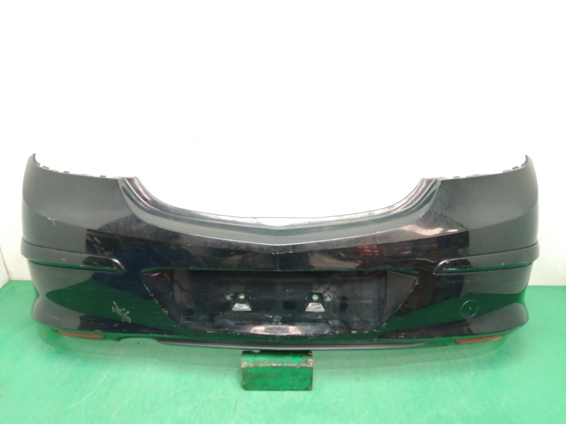 Recambio de paragolpes trasero para opel astra gtc 16v referencia OEM IAM 374339703 OBSERVAR FOTOS 