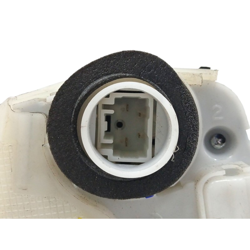 CERRADURA PUERTA TRASERA IZQUIERDA