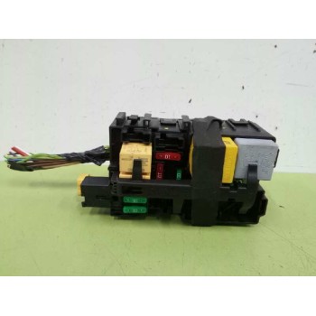 CAJA RELES / FUSIBLES 9806192580 