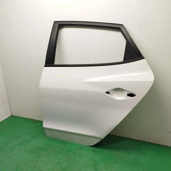 Recambio de puerta trasera izquierda para hyundai ix35 1.7 crdi cat referencia OEM IAM 770032Y000 OBSERVAR FOTOS 