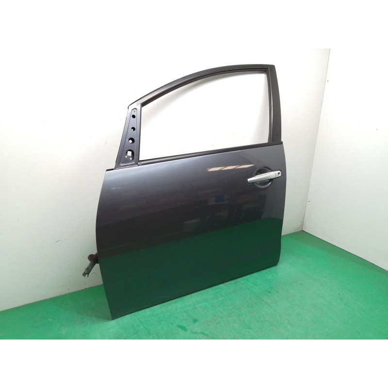 PUERTA DELANTERA IZQUIERDA OBSERVAR FOTOS