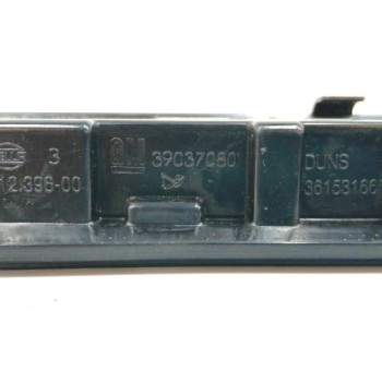 Recambio de luz central de freno para opel crossland x referencia OEM IAM 39037080  