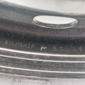 Recambio de neumatico repuesto para renault megane ii berlina 3p 1.6 16v referencia OEM IAM  6,5J16H2F ET49 