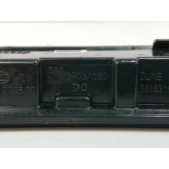 Recambio de luz central de freno para opel crossland x referencia OEM IAM 39037080  