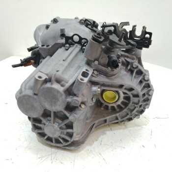 Recambio de caja cambios para kia cee´d 2.0 crdi referencia OEM IAM S828JC  