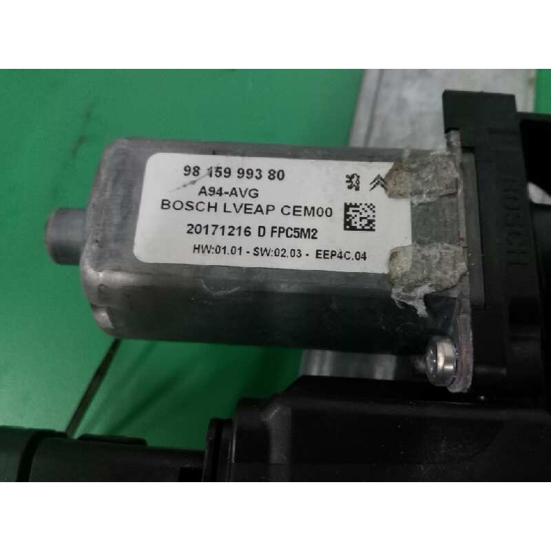 ELEVALUNAS DELANTERO IZQUIERDO 9819905580