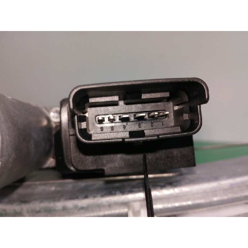 ELEVALUNAS DELANTERO IZQUIERDO 9819905580