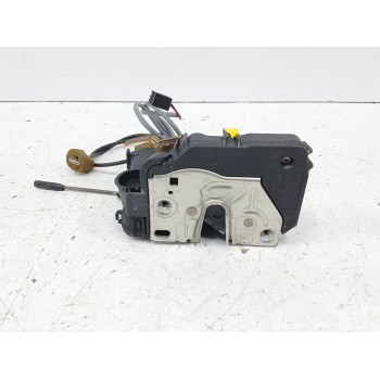 CERRADURA PUERTA DELANTERA DERECHA 2037200835 