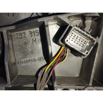 Recambio de retrovisor derecho para renault megane iii berlina 5 p dynamique referencia OEM IAM  8 CABLES 