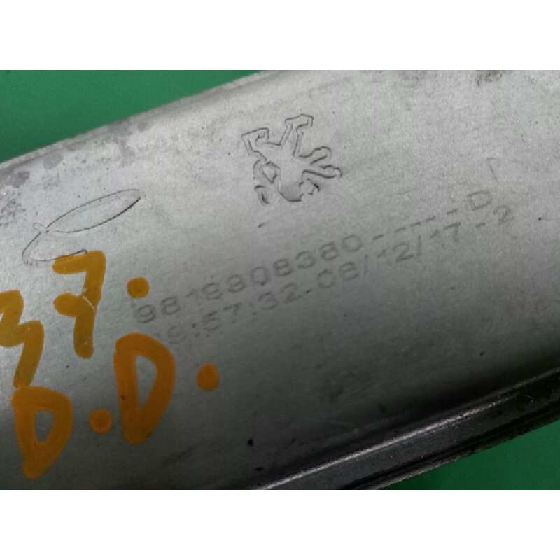 ELEVALUNAS DELANTERO DERECHO 9819908380