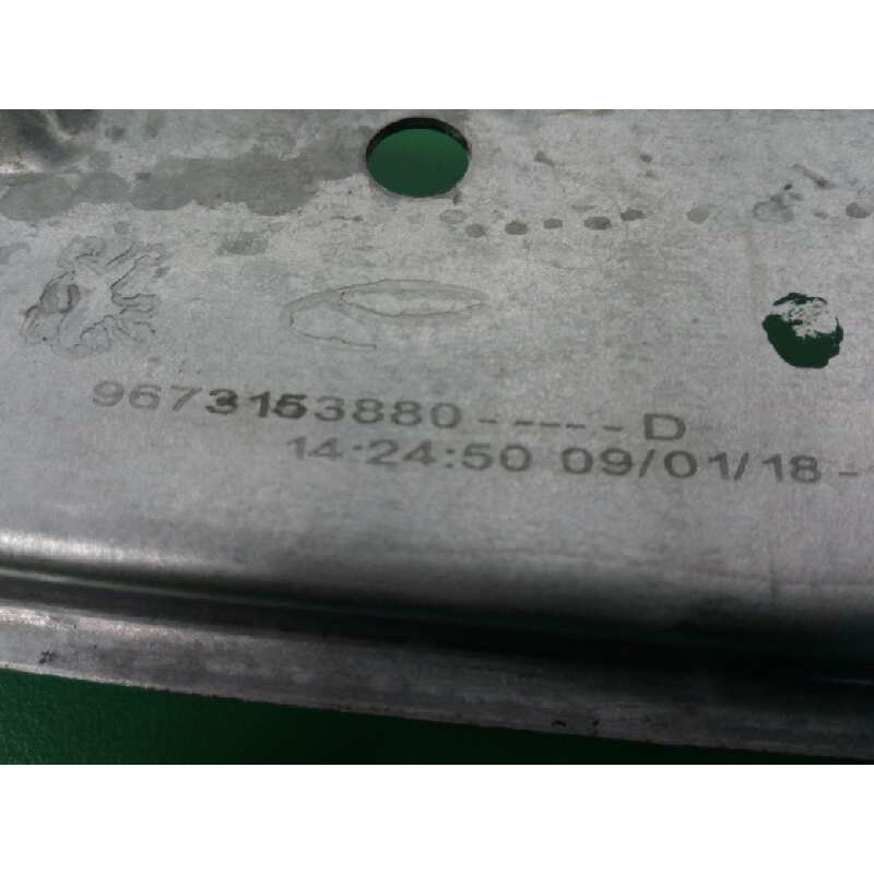 ELEVALUNAS TRASERO DERECHO MANUAL CARIBE