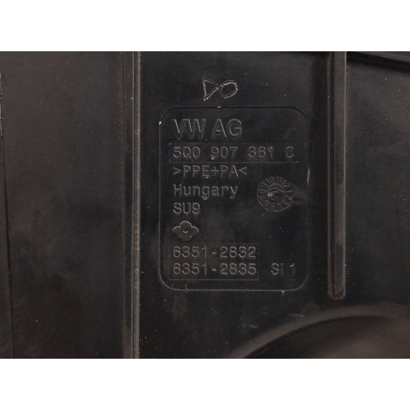 CAJA RELES / FUSIBLES