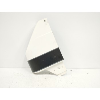 Recambio de aleta delantera izquierda para nissan trade 2.8 d referencia OEM IAM   