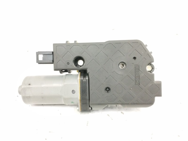Recambio de motor techo electrico para audi a4 avant (8w5) 2.0 16v tdi referencia OEM IAM WR17007AA2 1735684E Recambio de motor techo electrico para audi a4 avant (8w5) 2.0 16v tdi referencia OEM IAM WR17007AA2 1735684E