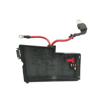 Recambio de caja reles / fusibles para volvo v40 1.6 diesel cat referencia OEM IAM 31409547  
