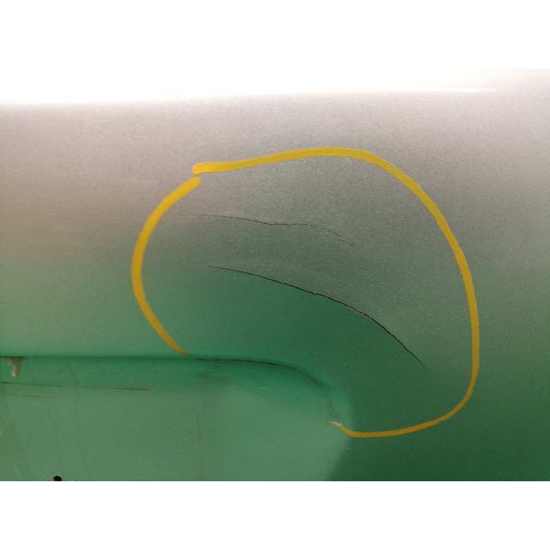 PORTON TRASERO OBSERVAR FOTOS