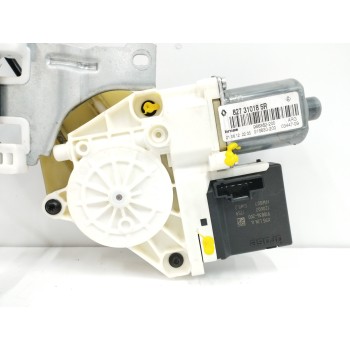 Recambio de elevalunas trasero izquierdo para renault megane iii berlina 5 p 1.6 dci diesel fap referencia OEM IAM 827210003R 82