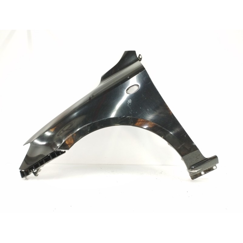 Recambio de aleta delantera izquierda para mazda 2 berlina (dy) 1.4 diesel cat referencia OEM IAM   