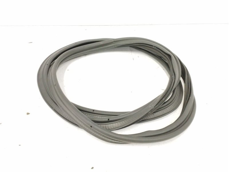 Recambio de gomas contorno puerta para seat leon st (5f8) 1.5 16v tsi act referencia OEM IAM Recambio de gomas contorno puerta para seat leon st (5f8) 1.5 16v tsi act referencia OEM IAM