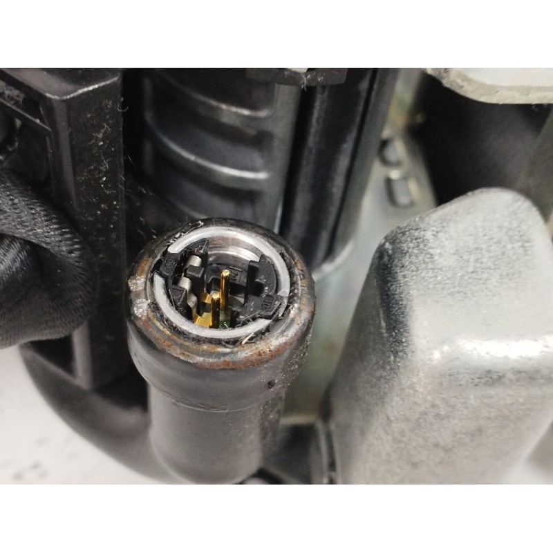 CINTURON SEGURIDAD DELANTERO IZQUIERDO