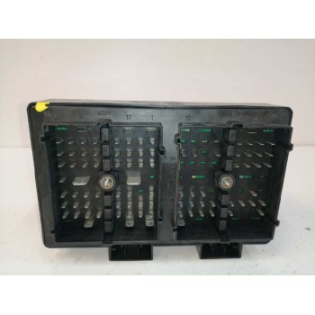 Recambio de caja reles / fusibles para chevrolet captiva 2.0 diesel cat referencia OEM IAM 96821082  