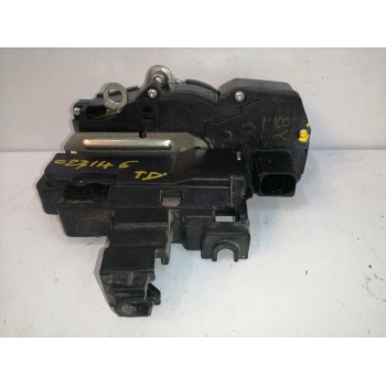 Recambio de cerradura puerta trasera derecha para chevrolet captiva 2.0 diesel cat referencia OEM IAM A046818  